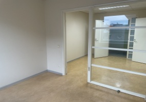 4 Parad tn, 4 Rooms Rooms,Büroopind,Rent,Parad tn ,6,1083