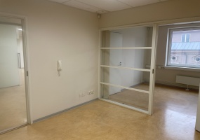 4 Parad tn, 4 Rooms Rooms,Büroopind,Rent,Parad tn ,6,1083