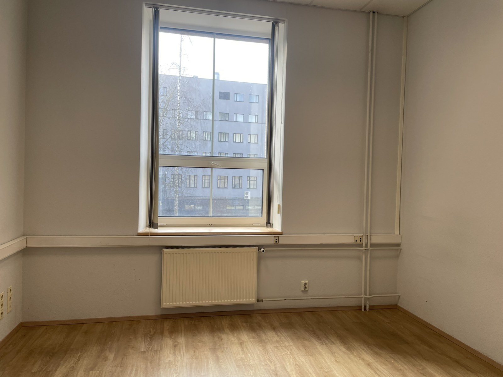3 Parda, 0 , 1 Room Rooms,0,Büroopind,Rent,Parda ,2,1111