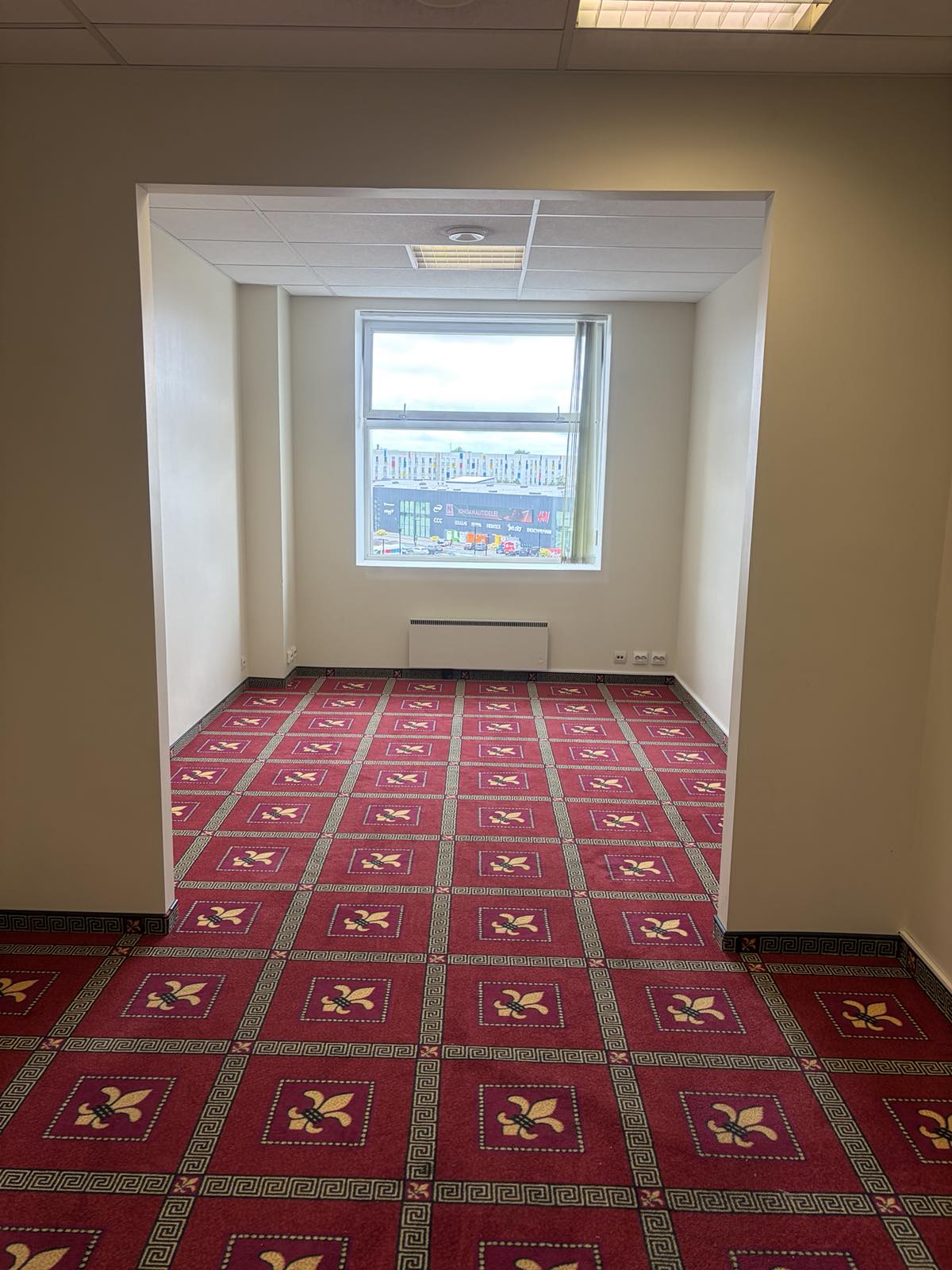 8 Ahtri, 0 , 1 Room Rooms,0,Büroopind,Rent,Ahtri ,5,1131 8 Ahtri, 0 , 1 Room Rooms,0,Büroopind,Rent,Ahtri ,5,1131
